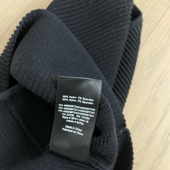 Babaton Sculp Knit Cropped Tube Top - Picture 4 of 4